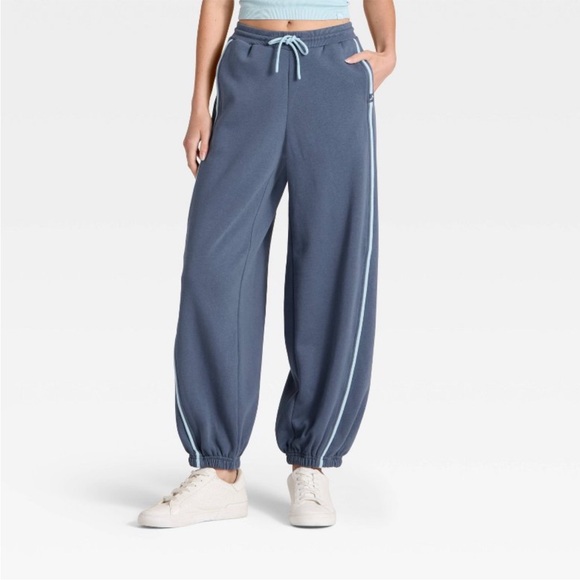 Women's Navy Dusk Blue Jogger Pants Barrel JoyLab XS NEW Fleece Sweatpant Lounge - Picture 2 of 8